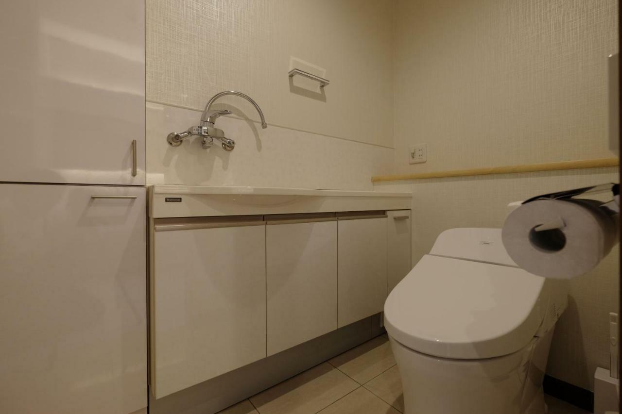 אוסקה Ookini Hotels Nipponbashi Apartment מראה חיצוני תמונה